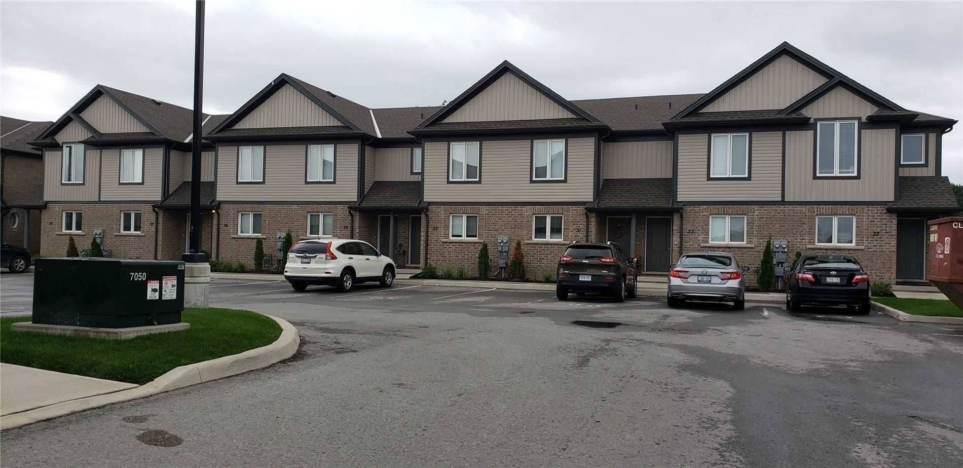 Niagara Falls, ON L2H 3P9,7768 Ascot CIR ##87