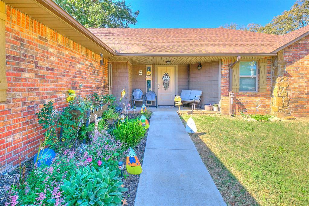 Wewoka, OK 74884,5 Dove Tree Road