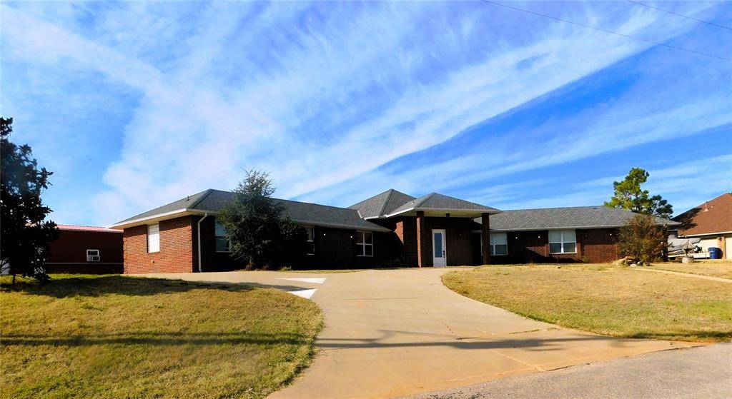 Guthrie, OK 73044,501 N Hogan Avenue