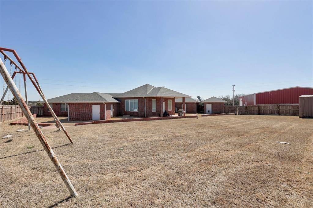 Guthrie, OK 73044,501 N Hogan Avenue