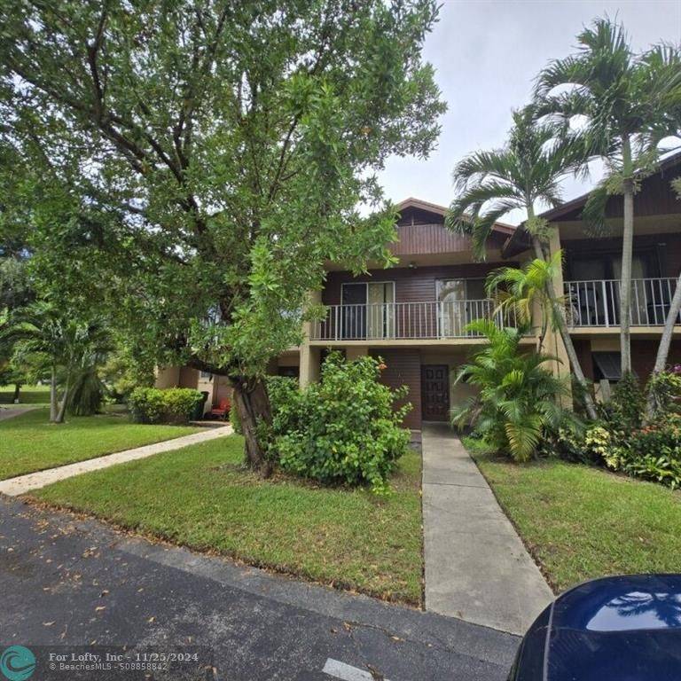 Davie, FL 33317,2233 Nova Village Dr  #2233