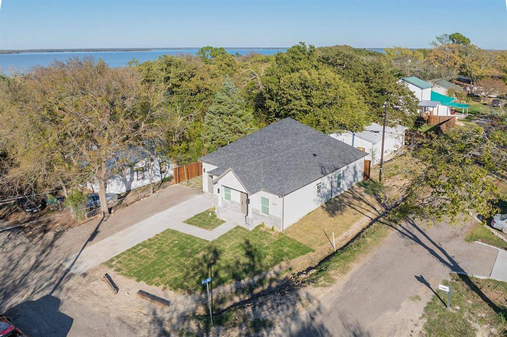 West Tawakoni, TX 75474,400 N Kenny Drive