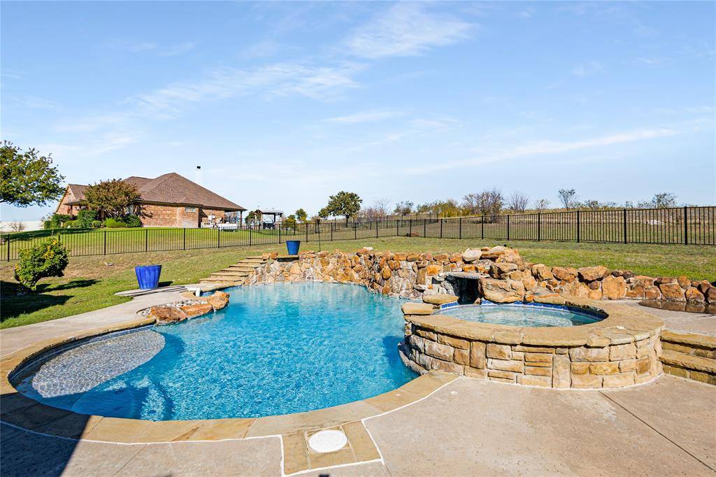 Aledo, TX 76008,114 Aledo Pointe Drive