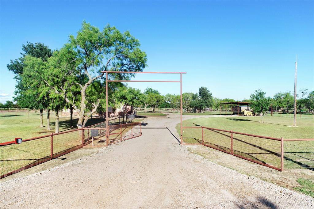 Mineral Wells, TX 76067,175 Saddleview Court