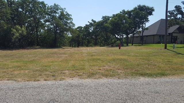 Runaway Bay, TX 76426,212 Shady Oaks Drive