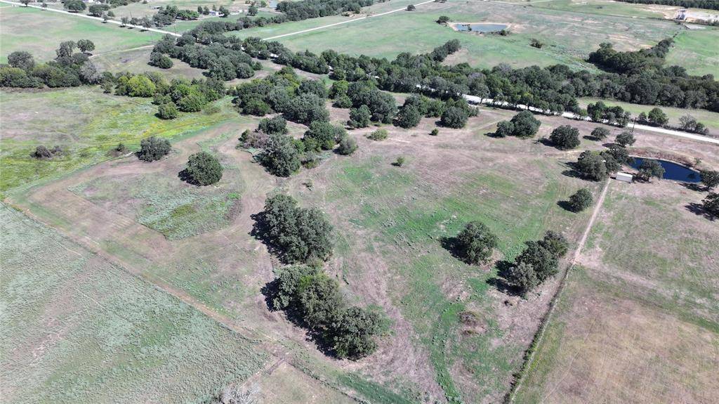 Bowie, TX 76230,1806 Roth Road