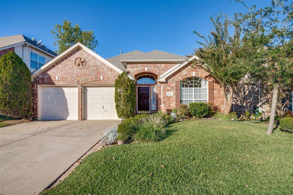 Sachse, TX 75048,5923 Vista Park Lane