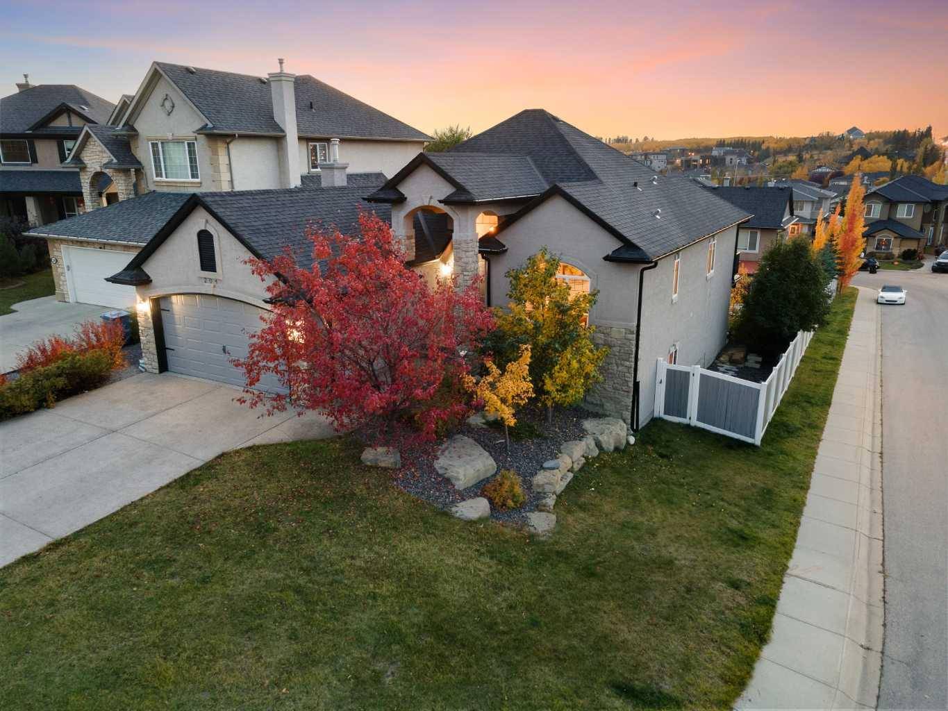 Calgary, AB T3H 5K7,204 Sienna Park Heath SW