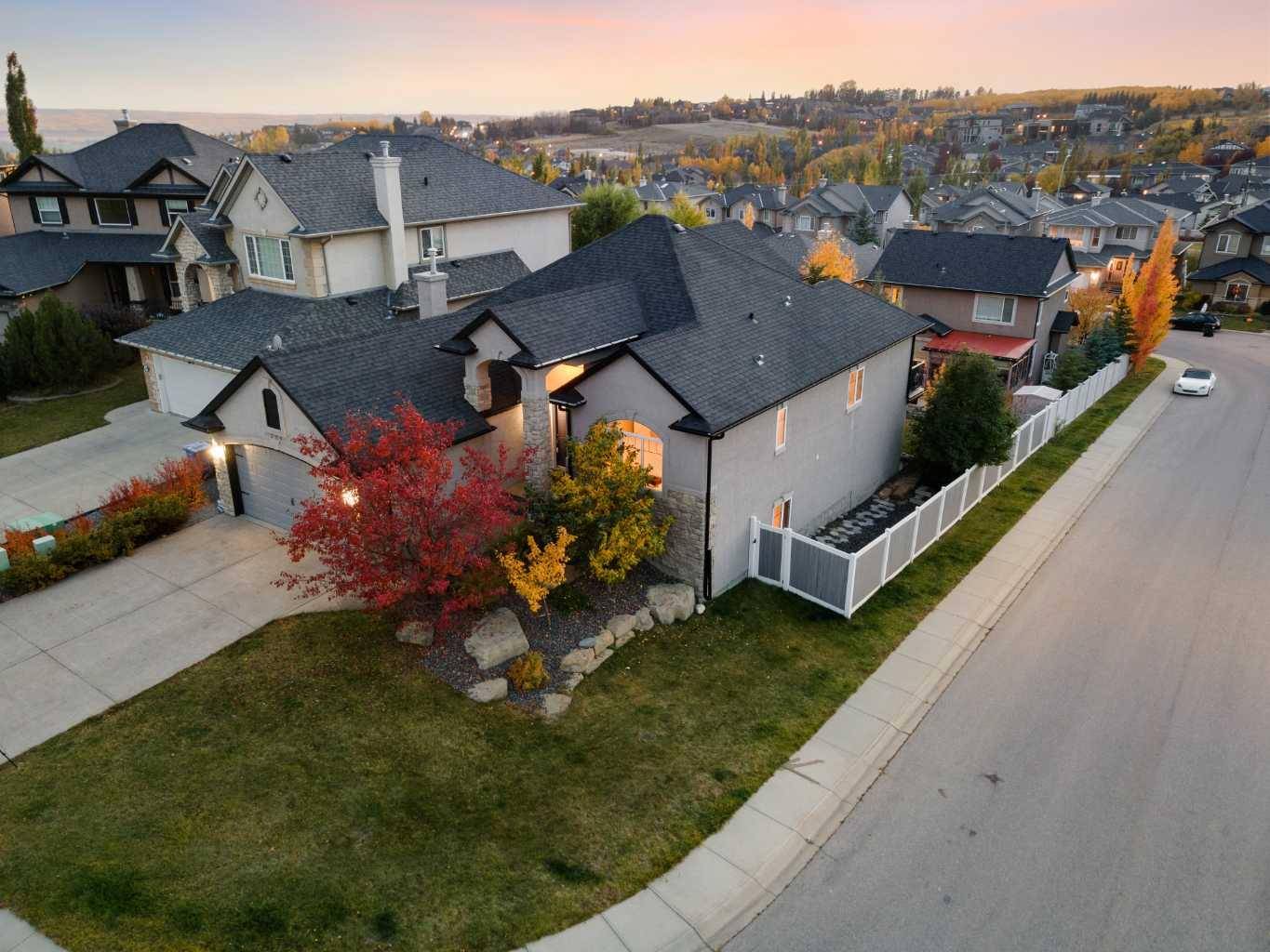 Calgary, AB T3H 5K7,204 Sienna Park Heath SW