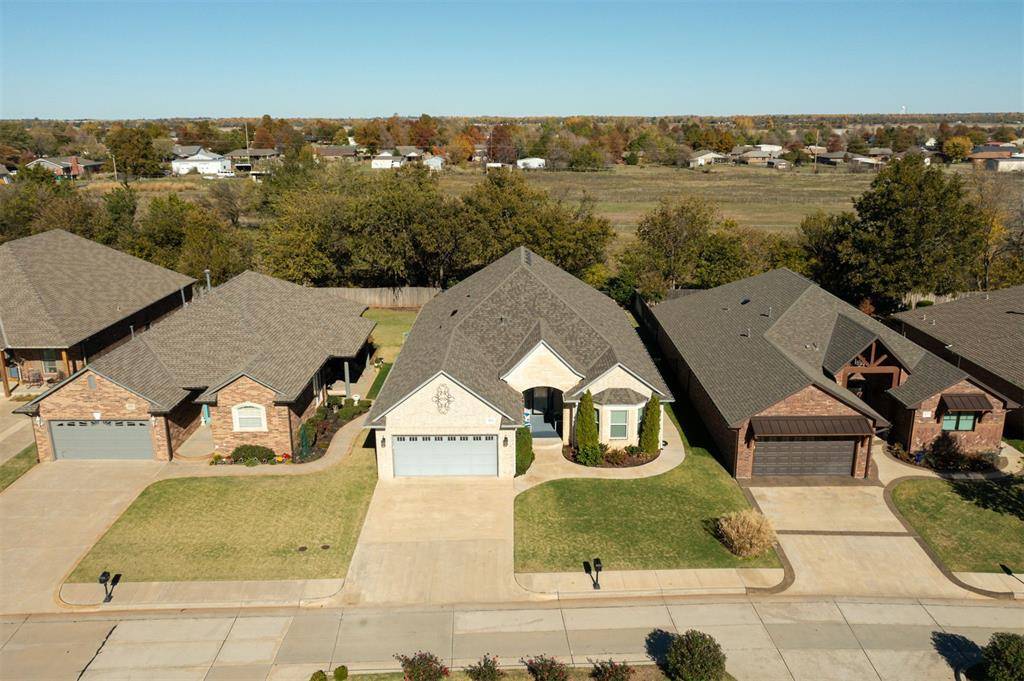 Yukon, OK 73099,1213 River Birch Drive