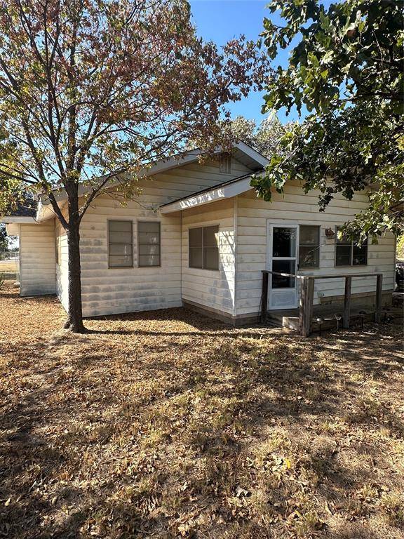 Nocona, TX 76255,900 Grayson Street