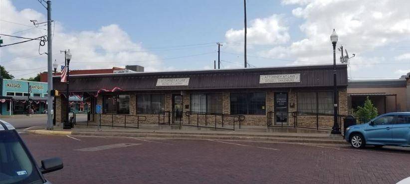 Groesbeck, TX 76642,102 N Ellis Street