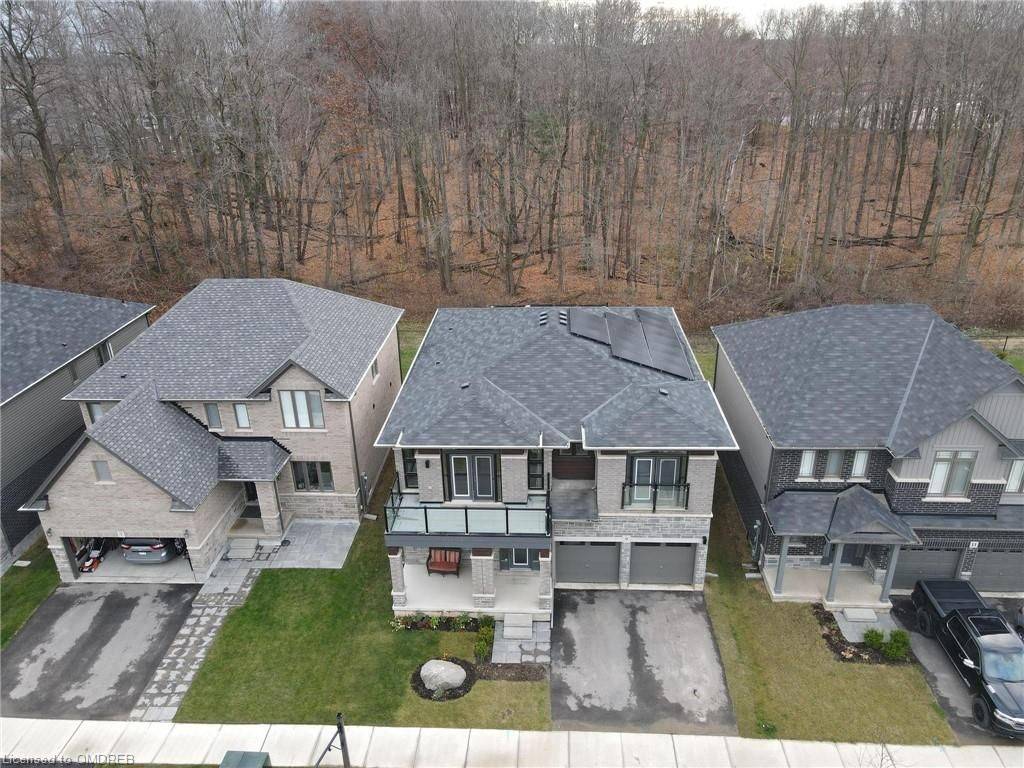 Brantford, ON N3T 0T6,9 WHITTON DRIVE DR