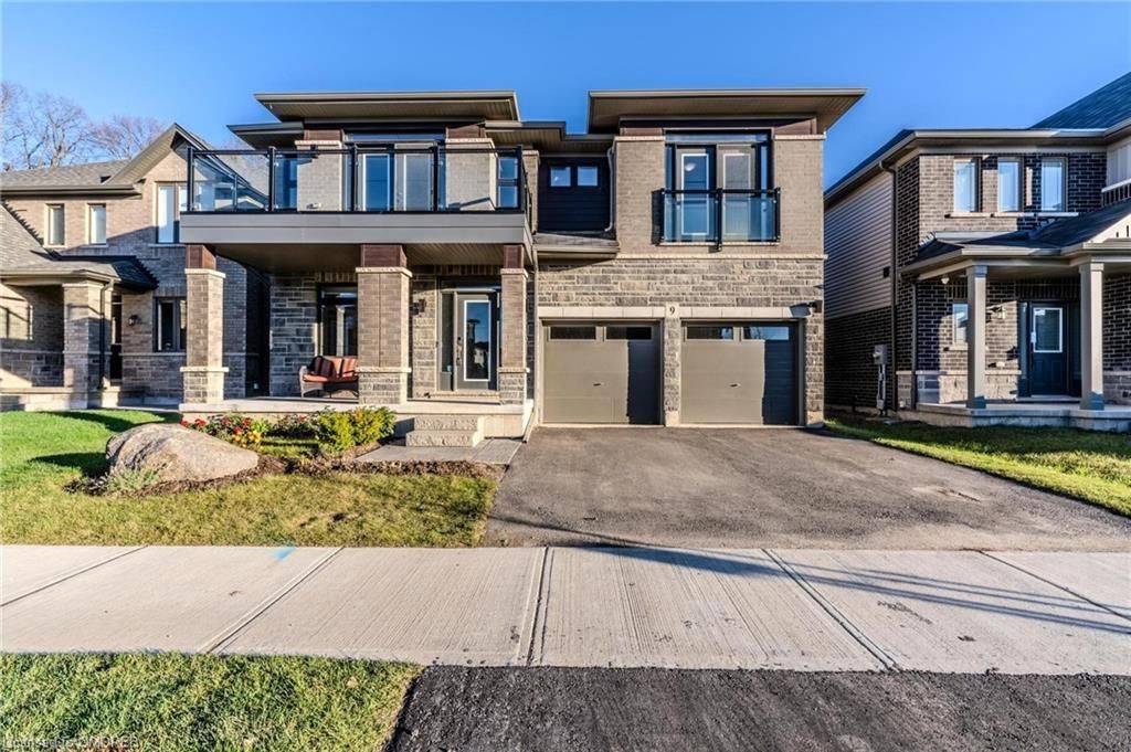 Brantford, ON N3T 0T6,9 WHITTON DRIVE DR