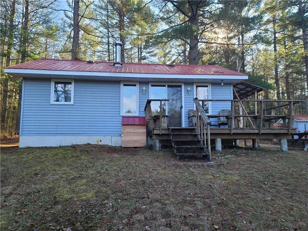 Madawaska Valley, ON K0J 1B0,111 SUNCREST LN