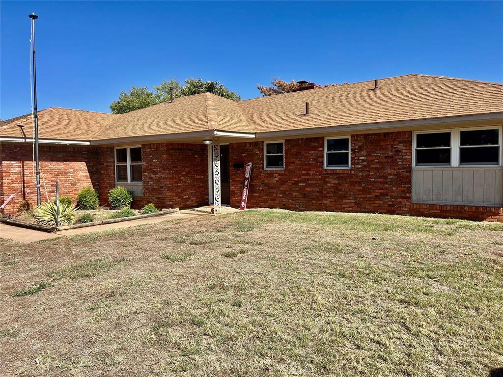 Cordell, OK 73632,1607 Crestview Drive