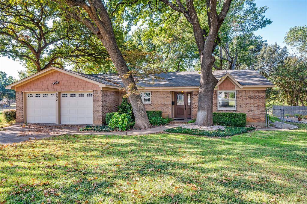 Arlington, TX 76012,802 Wilshire Court