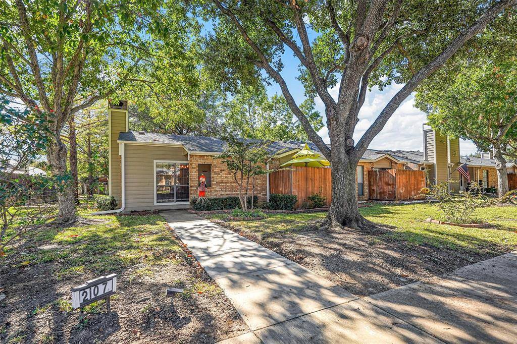 Colleyville, TX 76034,2107 Cottage Oak Lane