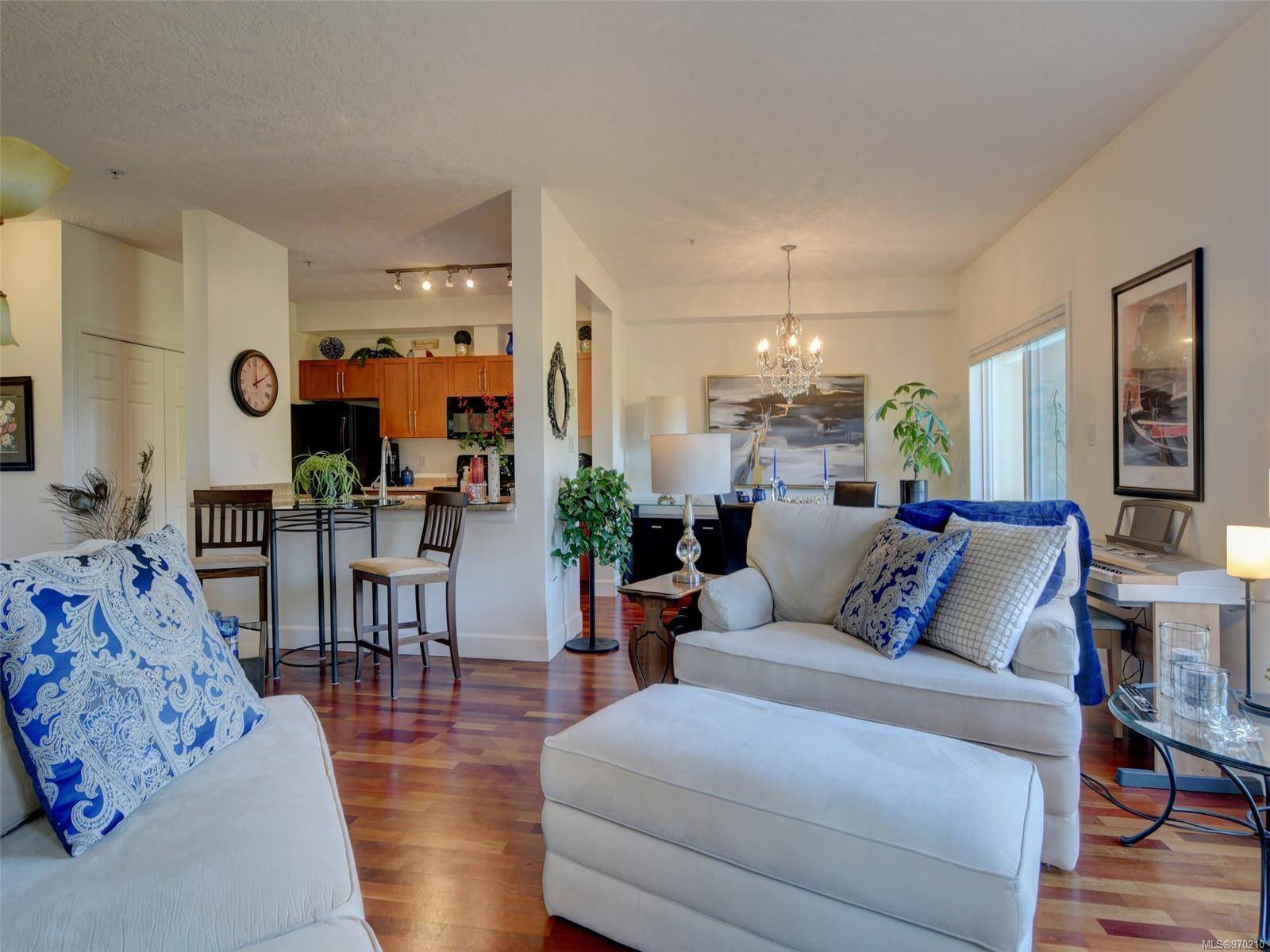 Esquimalt, BC V9A 4P7,1156 Colville Rd #202
