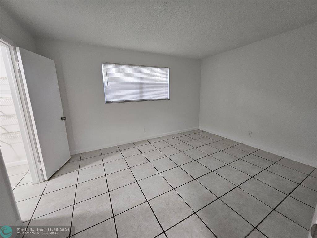 Fort Lauderdale, FL 33305,1151 NE 17th Ct  #23