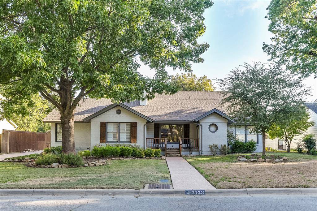 Fort Worth, TX 76109,3728 Somerset Lane