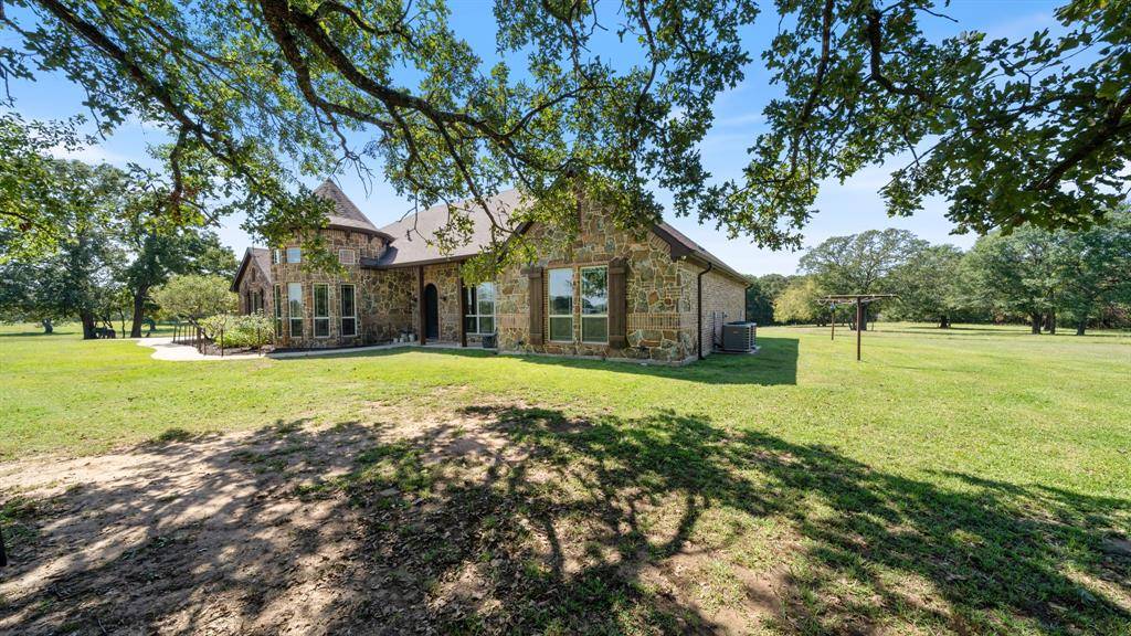 Kemp, TX 75143,17830 County Road 4069