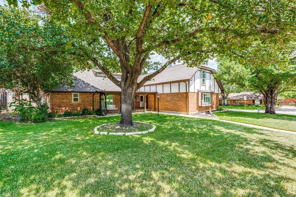 Arlington, TX 76012,1701 Autumn Lane