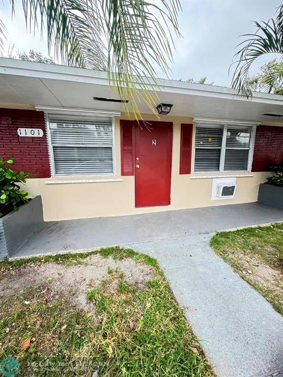 Lake Worth Beach, FL 33460,1101 S L St  #2