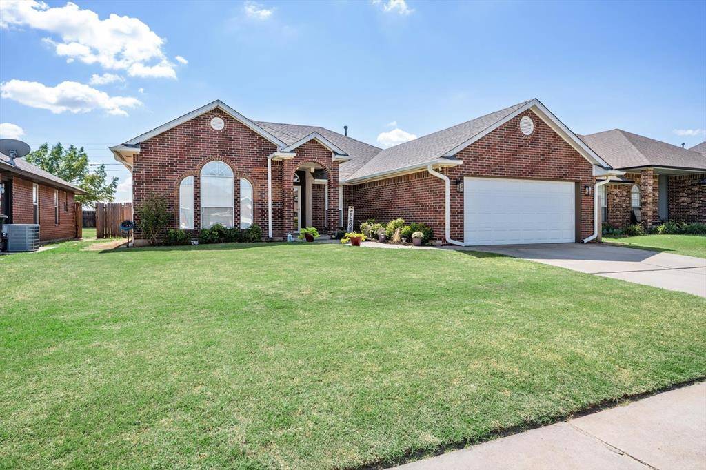 Moore, OK 73160,1724 SW 33 Street