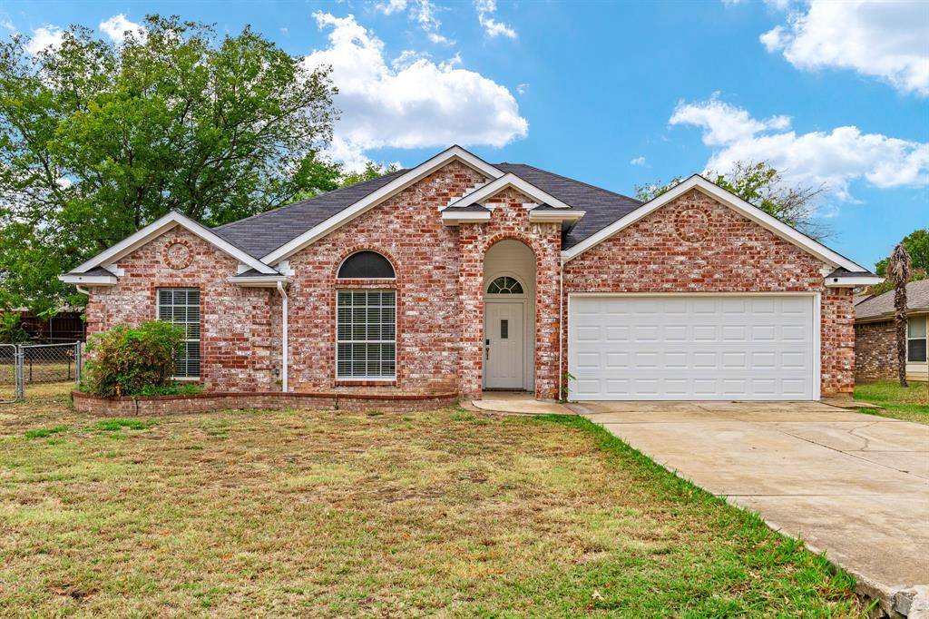 Lake Dallas, TX 75065,511 Ridgewood Street