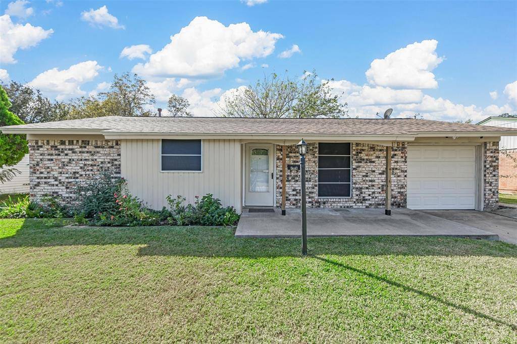 Burleson, TX 76028,209 Wintercrest Road