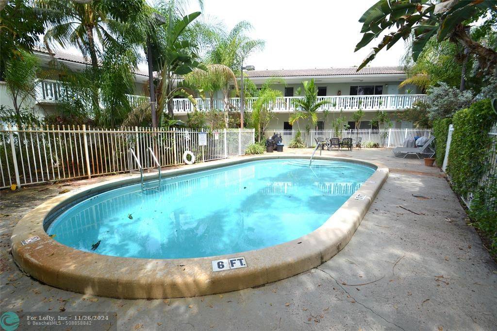 Fort Lauderdale, FL 33304,1423 Holly Heights Dr  #13