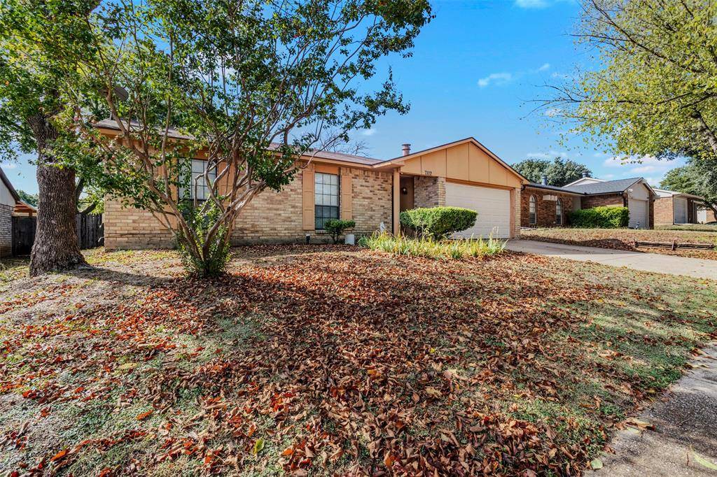 Dallas, TX 75249,7112 Winterberry Drive