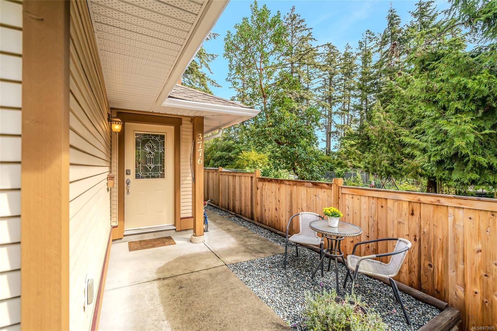 Nanaimo, BC V9T 1C4,3776 Departure Bay Rd #102