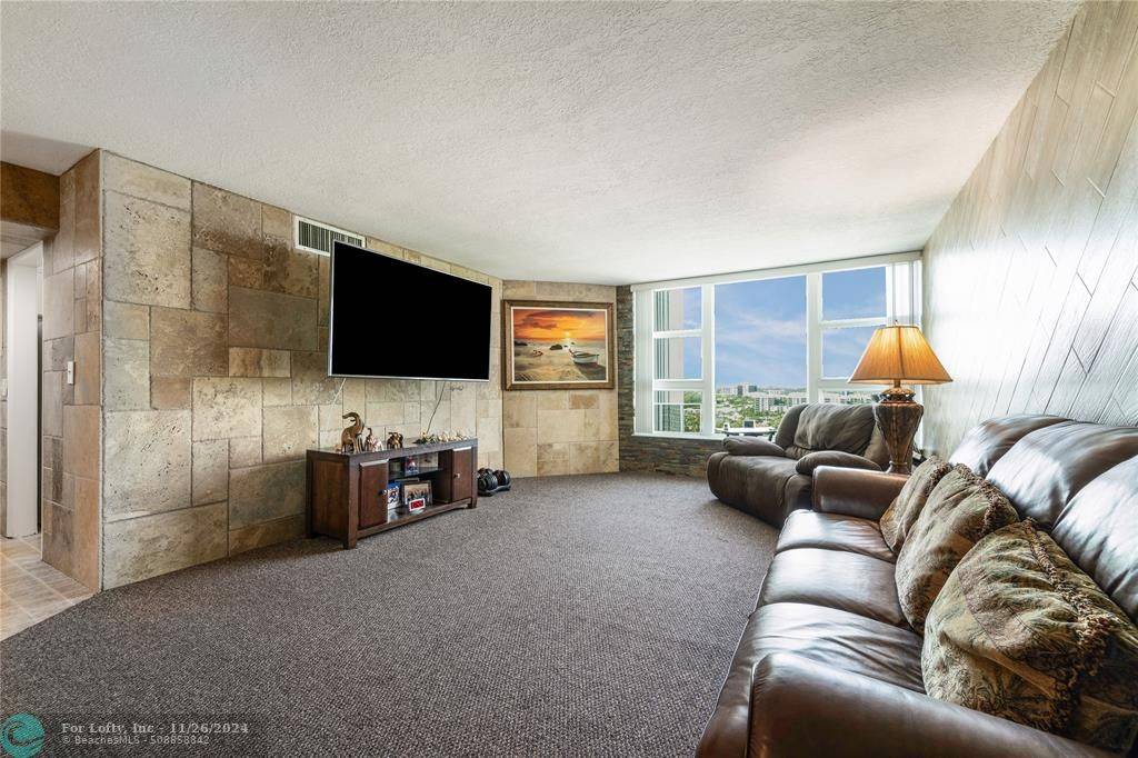 Lauderdale By The Sea, FL 33062,1620 S Ocean Blvd  #16-L