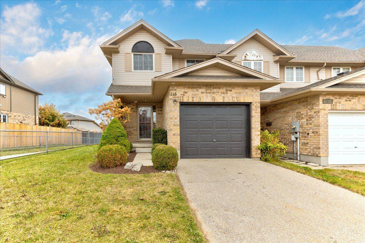 Kitchener, ON N2R 1Y4,115 TEMPLEWOOD DR