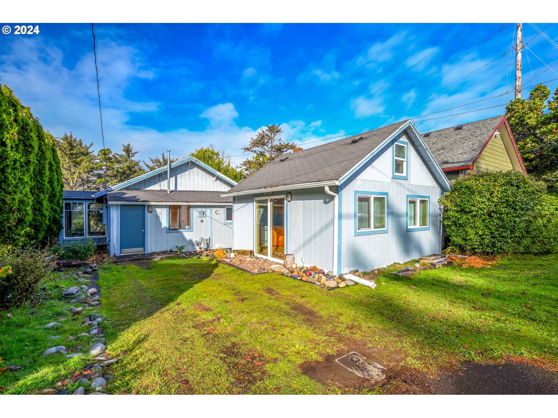 Lincoln City, OR 97367,1459 SE 2ND PL