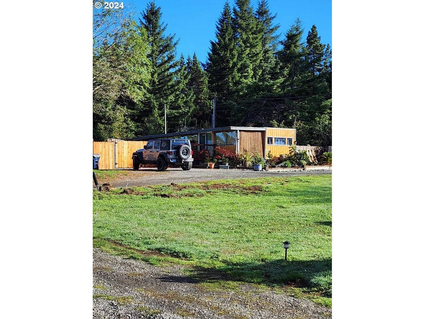 Brookings, OR 97415,17621 Brown Deer LN