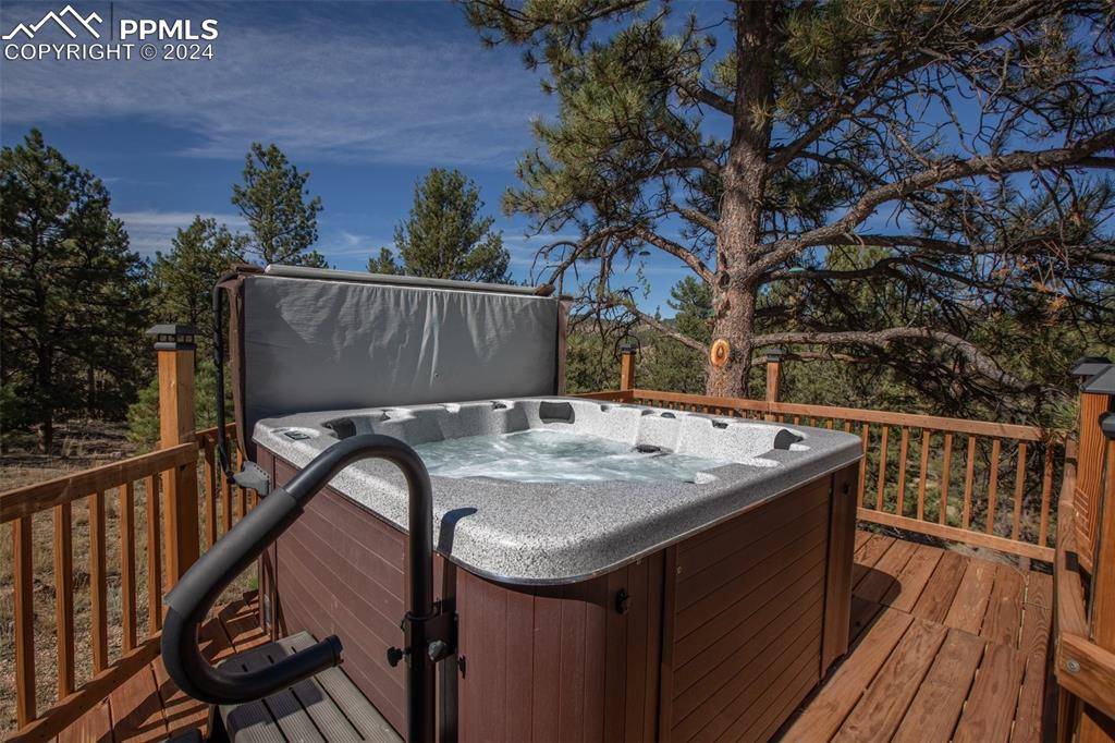 Florissant, CO 80816,551 Forest Glen TRL