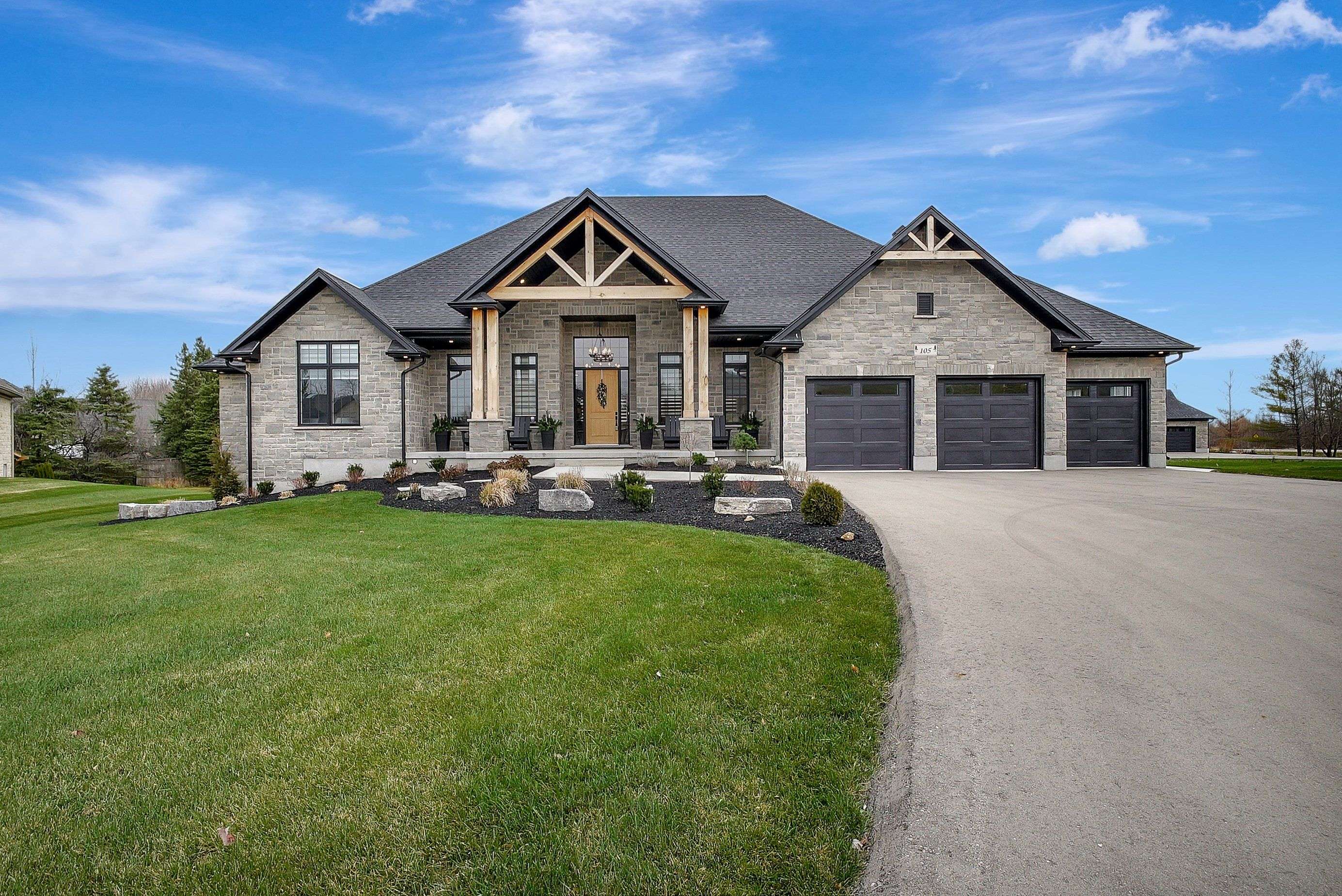 Guelph/eramosa, ON N0B 1B0,105 Evergreen PL