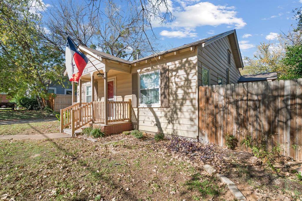 Weatherford, TX 76086,409 E Lee Avenue