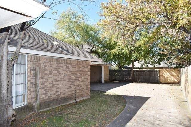 Fort Worth, TX 76133,7808 Silveridge Drive