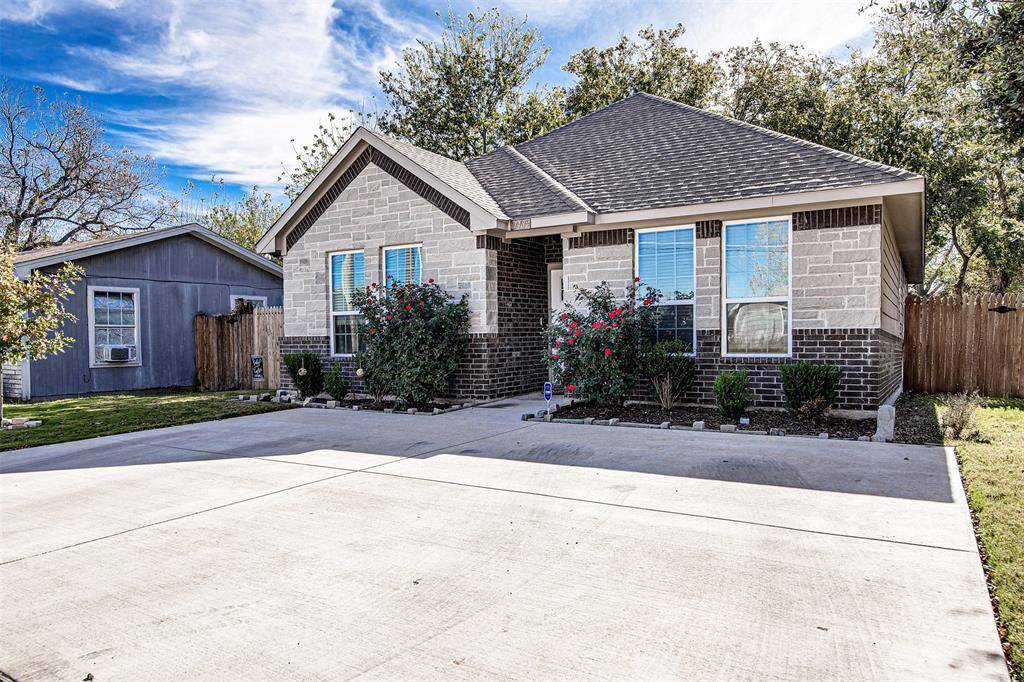 Cleburne, TX 76031,148 Peacock Street