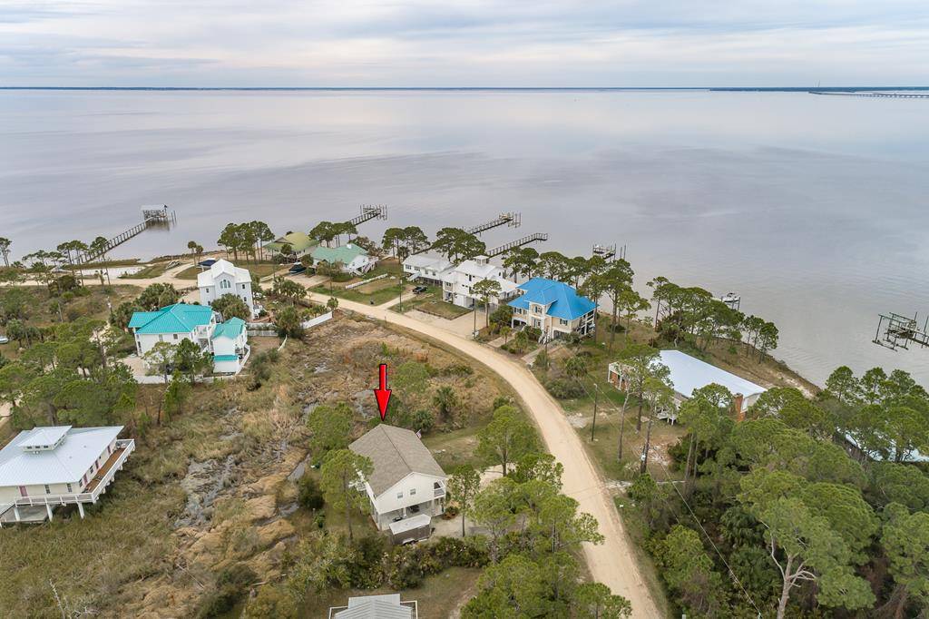 St. George Island, FL 32328,332 E Sawyer St