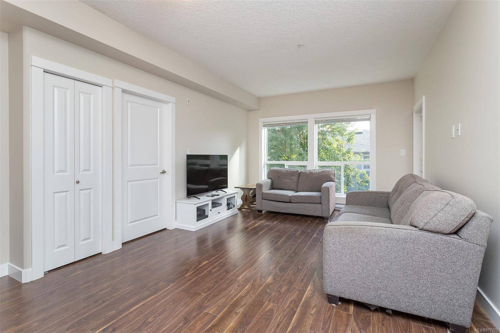 Langford, BC V9B 2S3,938 Dunford Ave #214