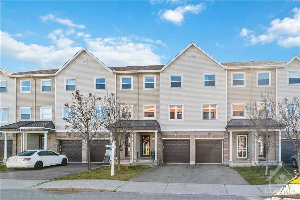 Barrhaven, ON K2J 0C3,223 KENNEVALE DR