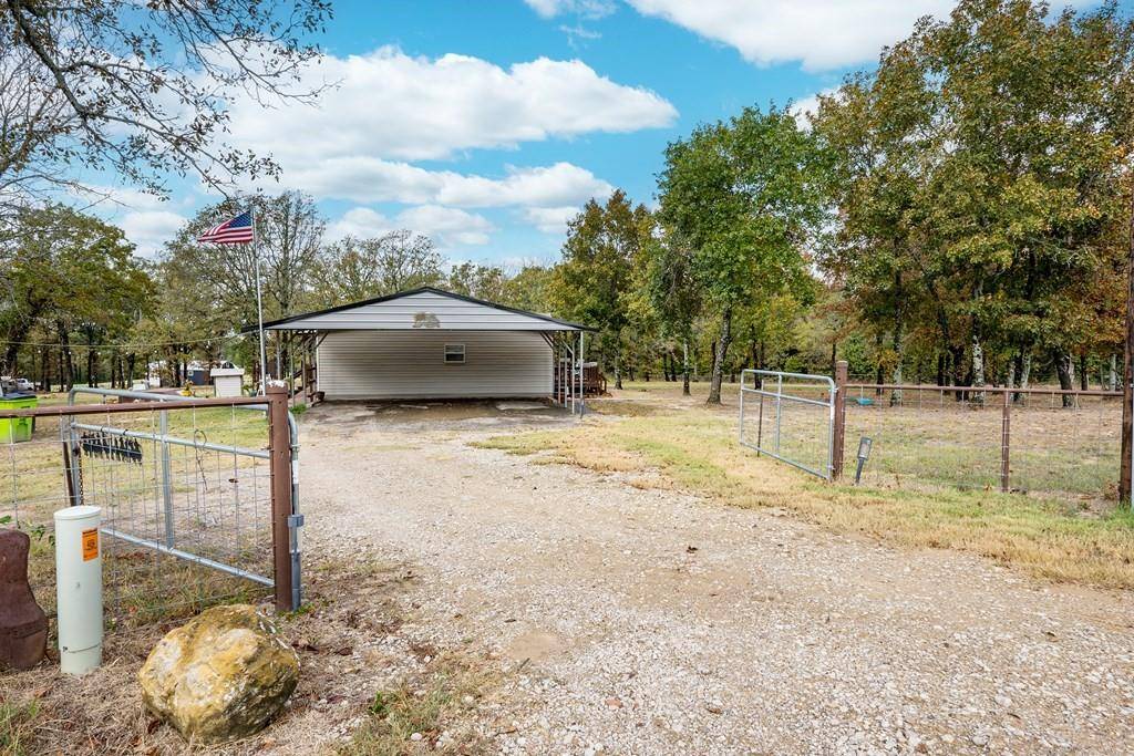 Eustace, TX 75124,154 Private Road 6926