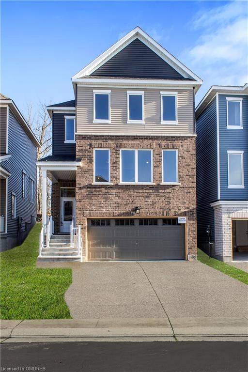 Barrhaven, ON K2J 6X3,376 APPALACHIAN CIR