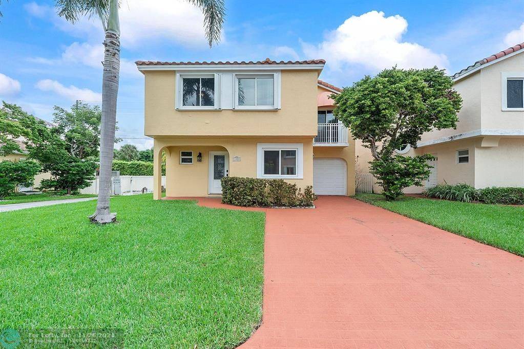 Dania Beach, FL 33004,1121 SE 5th Ct