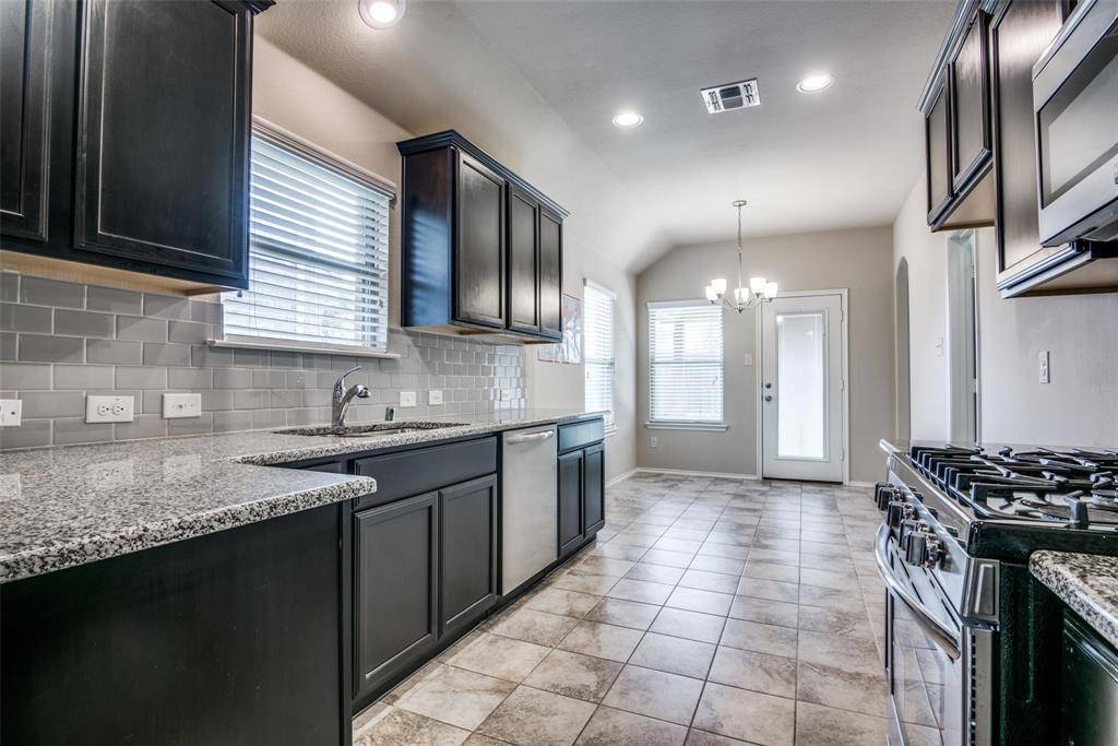 Mckinney, TX 75071,9825 Beaver Dam Lane